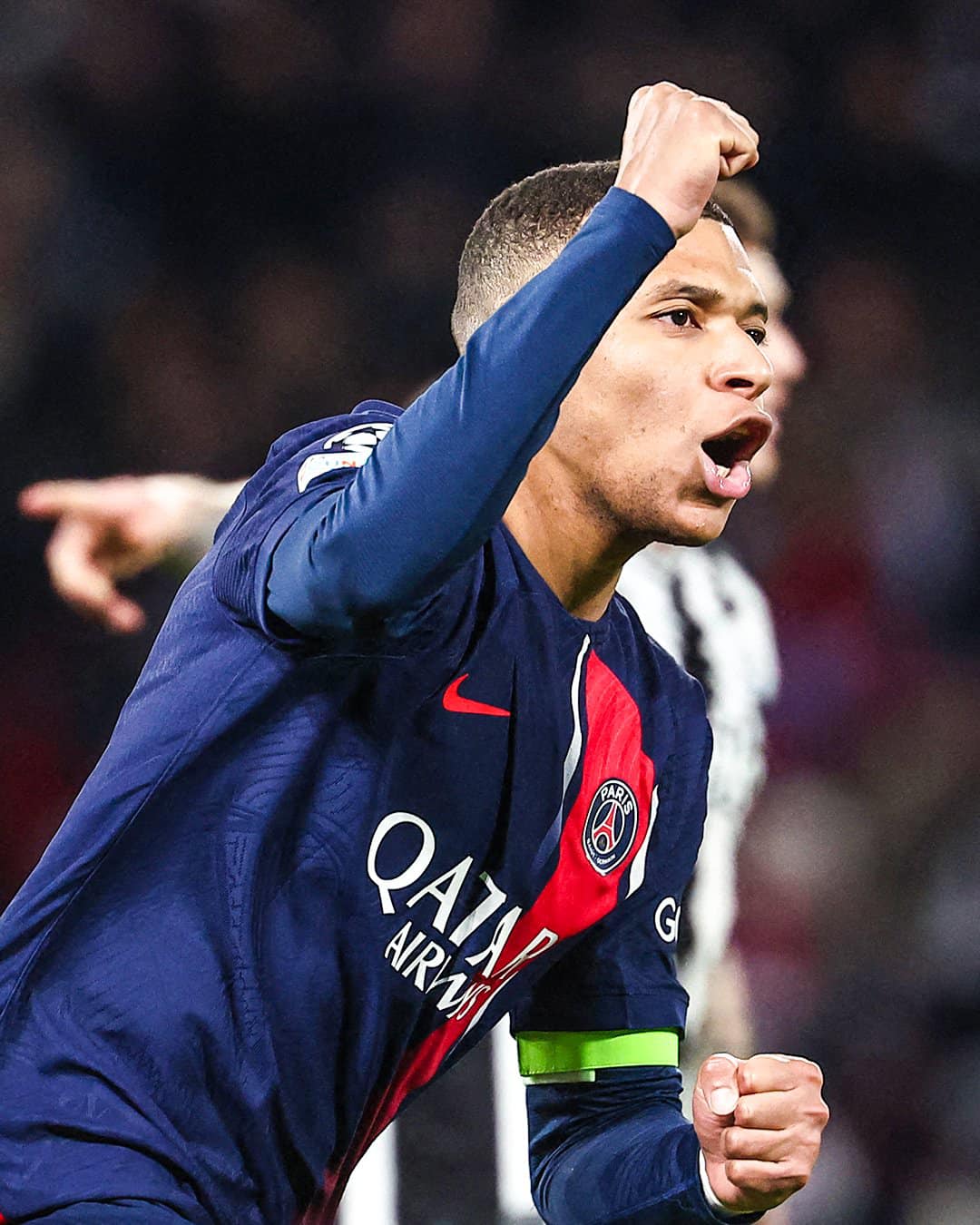 Arsenal săn Mbappe