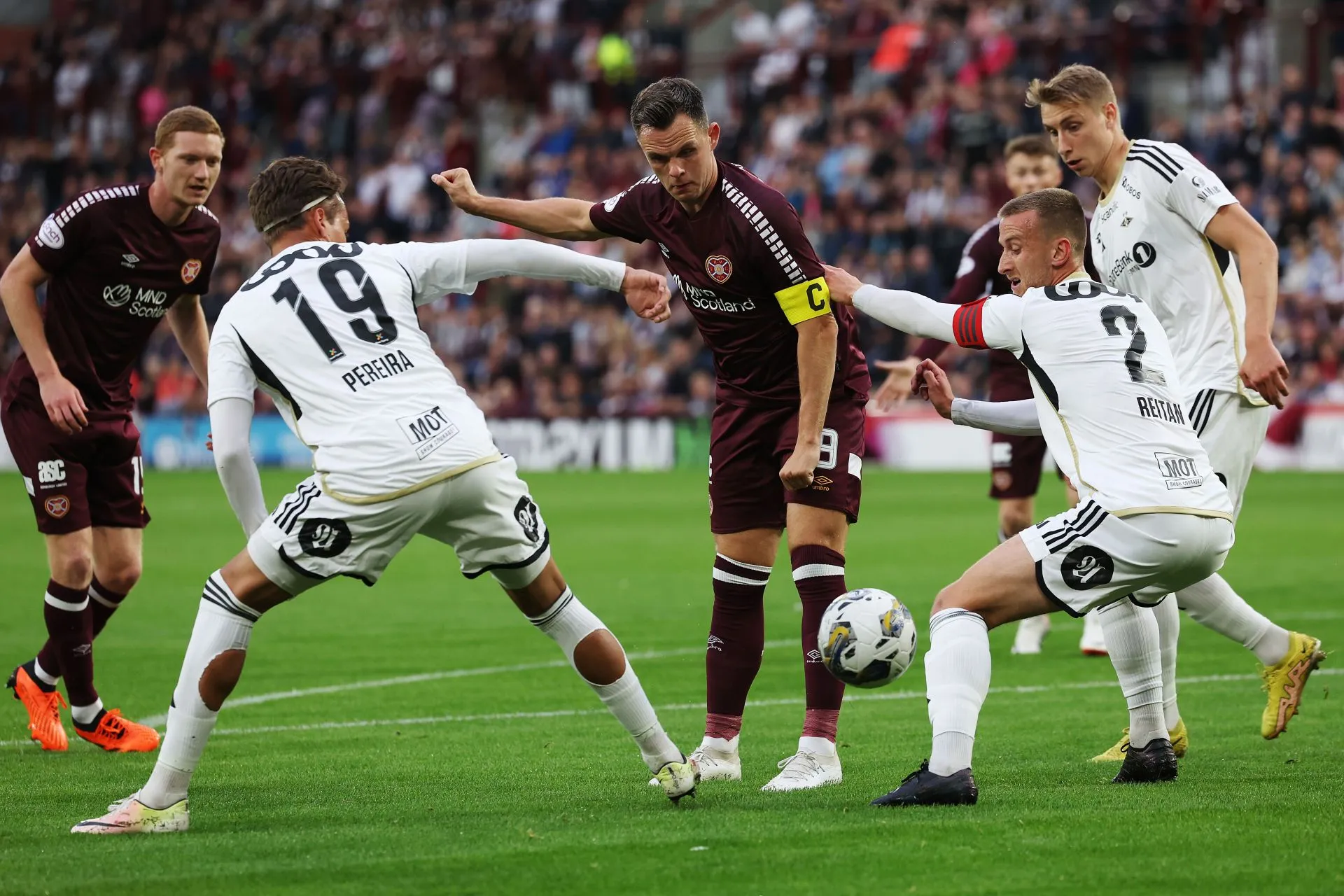 Soi kèo Sarpsborg vs Rosenborg ngày 13/7